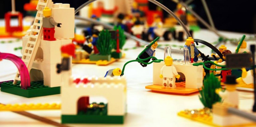 lego empresa socialmente responsable